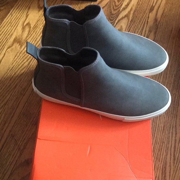 🆕🛍Men’s shoes 👟 FLASH SALE 💥💥 - Picture 2 of 4